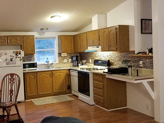 5th image of 51710 Downey St