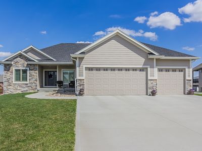909 NW 3rd Ct, Grimes, IA, 50111