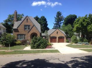 1600 W Hillsdale St, Lansing, MI