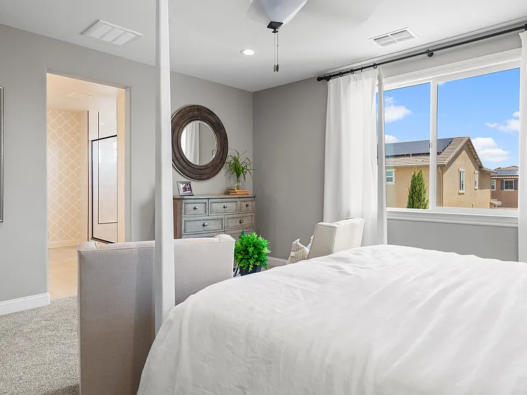 Ashlar Dr — Photo 18