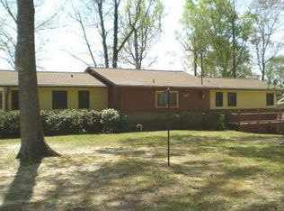 147 Lakeshore Dr N, Ivey, GA 31031