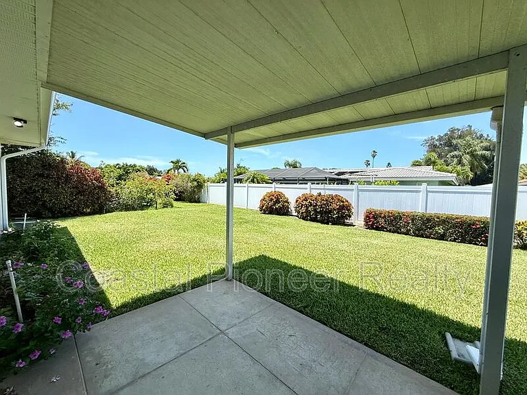 14903 Imperial Point Dr N — Photo 39