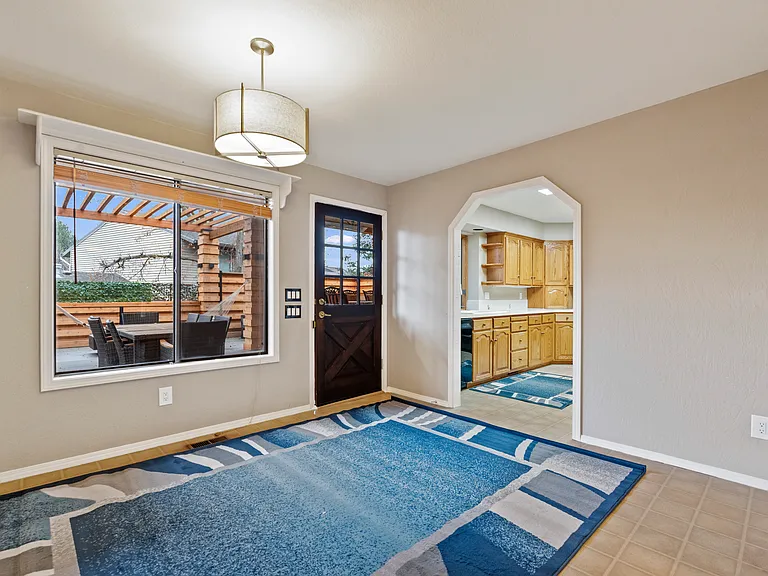 765 N Meaghan Pl — Photo 6