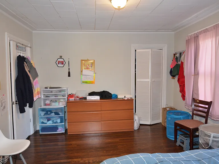 22 Farrell St — Photo 3