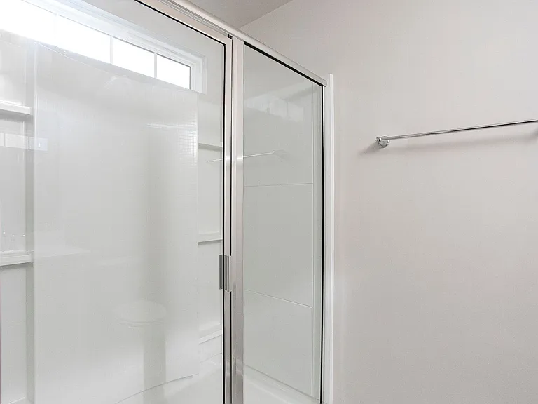 410 Cross Country Way — Photo 14