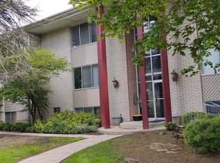 33234 Kingslane Ct APT 9, Farmington, MI 48336