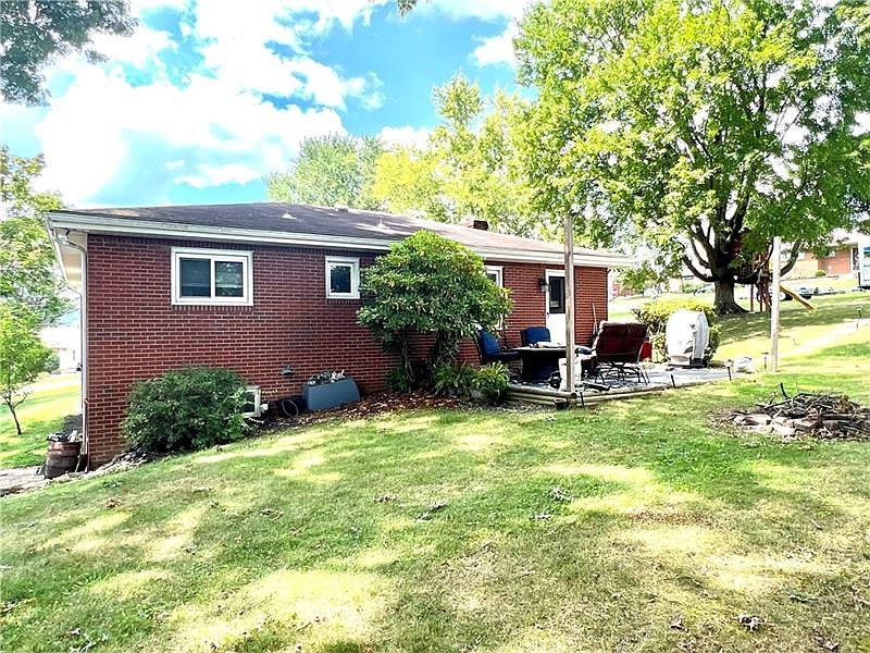 211 Lyons St, Houston, PA 15342 Zillow