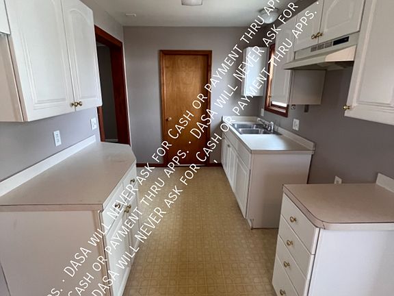 4th image of 38 Morgan St #3