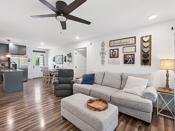 2nd image of 223 Del Toro Dr