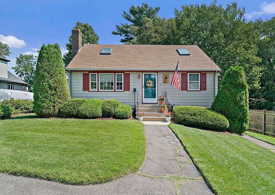 1st image of 36 Concord St