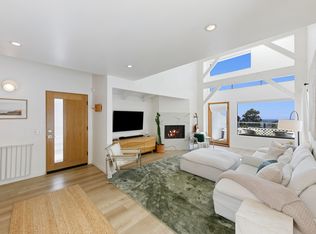 2919 Valmere Dr #A, Malibu, CA 90265