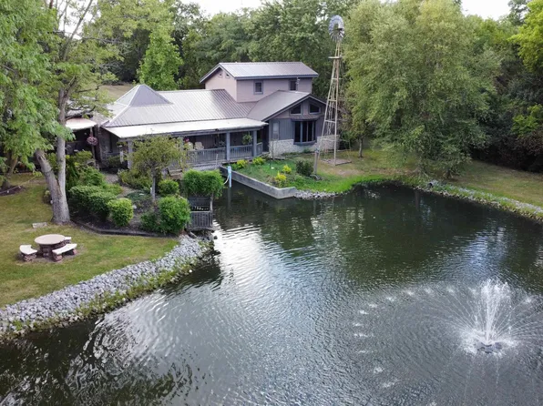 109 Hillcrest Rd, Bluffton, IN 46714