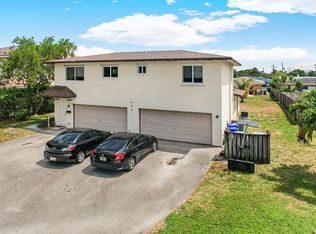 2540 NE 11th St, Pompano Beach, FL 33062