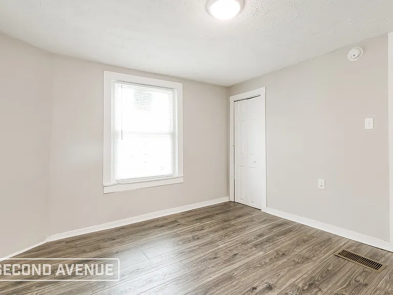 2229 Osage Ave — Photo 16