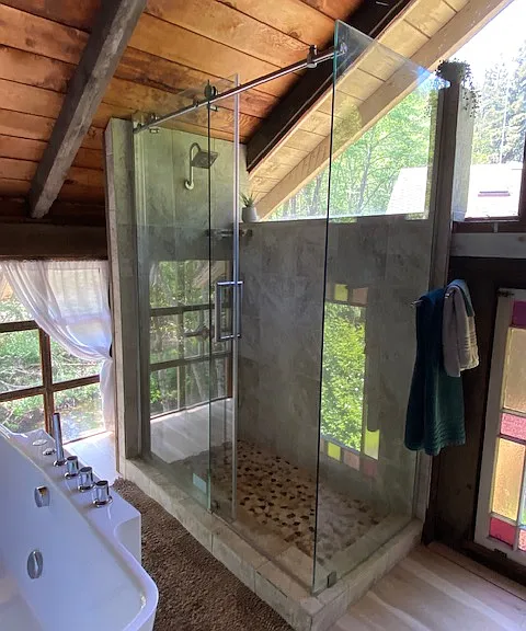 rainshower faucet with additional handheld shower extension