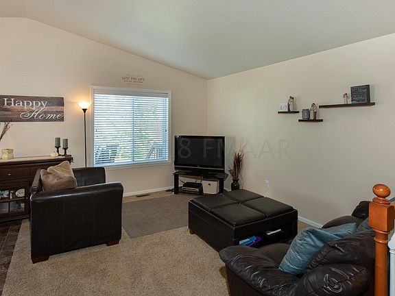 5th image of 3565 8th St E