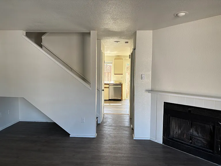 8432 6th Ave #6 — Photo 25