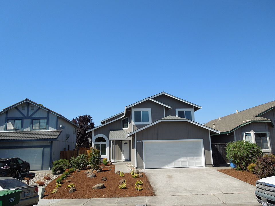 1418 Montana Place