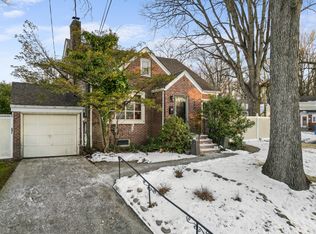 303 Huntington Rd, Union, NJ 07083