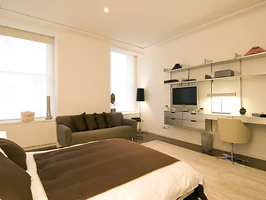 Rented by Corcoran | media 60