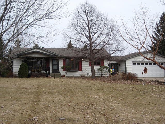 1st image of 23602 240th Ave