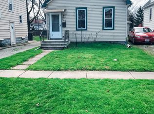 164 Bath St, Elyria, OH