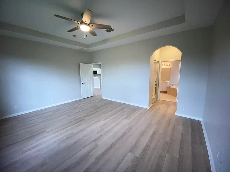 1215 Rosegate Blvd — Photo 16