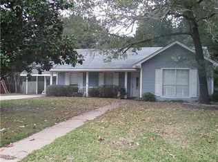 7004 Red Bud Ln, Ocean Springs, MS 39564