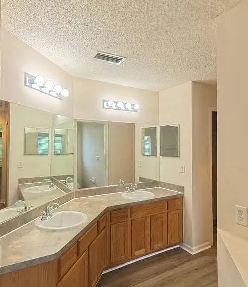 6428 Hannah Stables Dr — Photo 16