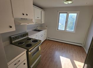 2352 Ottawa St, Regina, SK S4P1R1