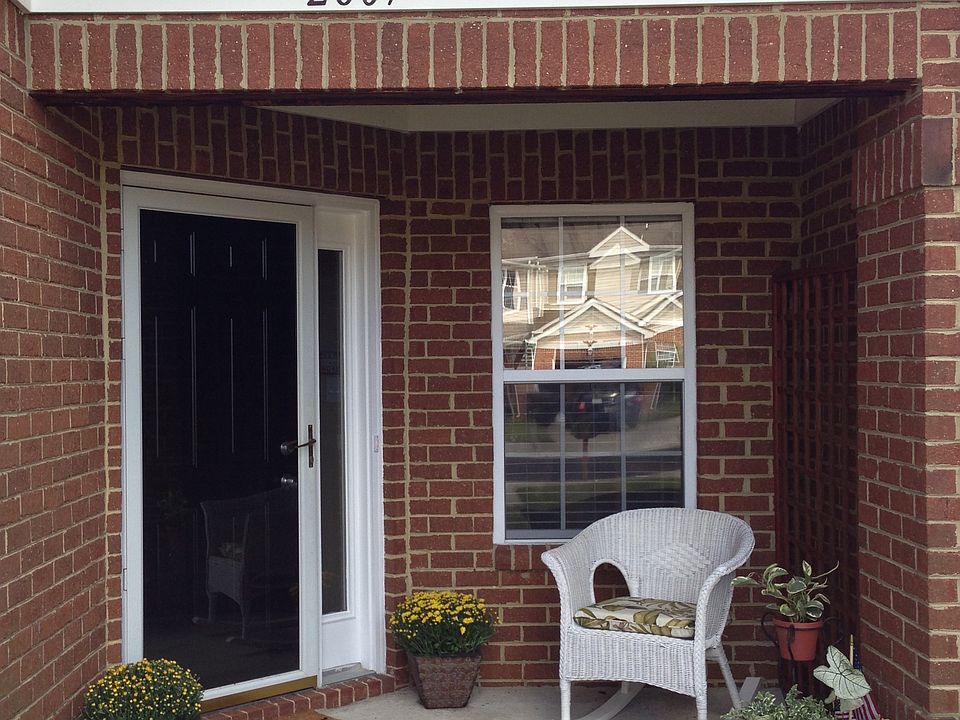 2nd image of 2607 Bracston Rd