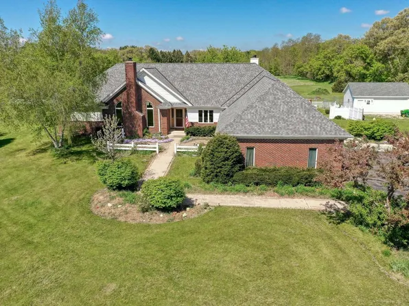 S54W37738 County Road CI, Dousman, WI 53118