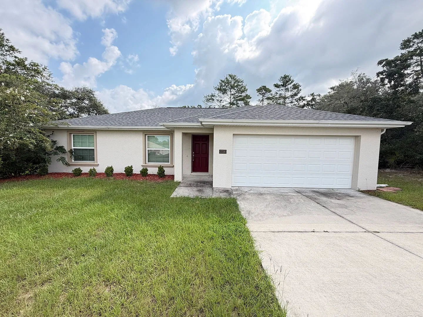 Beautiful 3 Bedroom, 2 Bathroom Home In Ocala!! — Photo 2