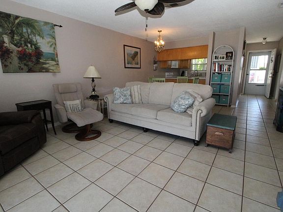 4th image of 330 Bluefish Dr Unit 120