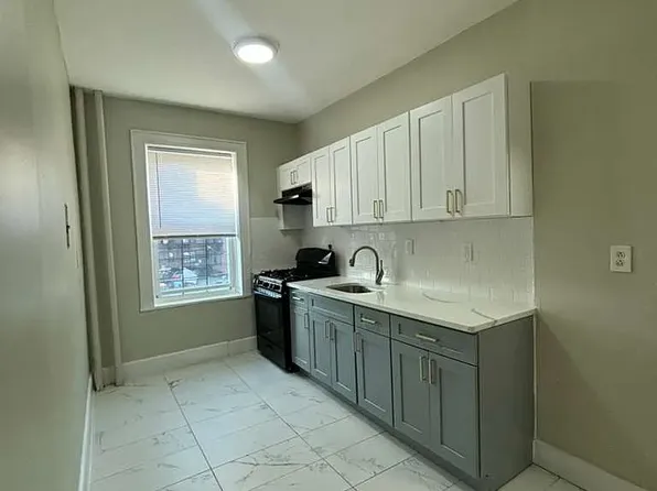 210 Roseville Ave, Newark, NJ