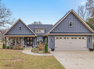 138 Deer Run Cir, Rogersville, AL 35652