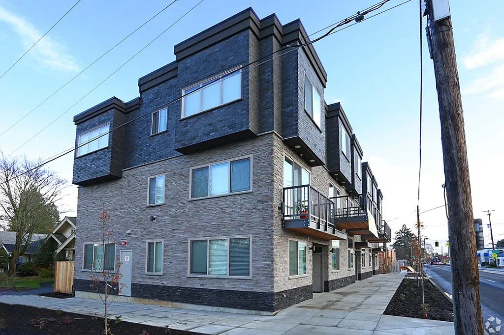 1 bed, 490 sqft, $1,450 — Photo 3