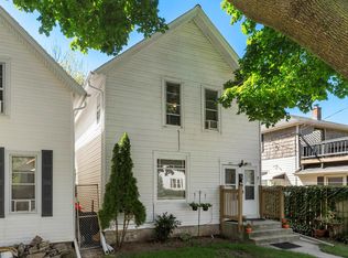 835-835A Oakland Ave, Sheboygan, WI 53081