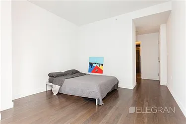 Rented by (Legacy) Elegran