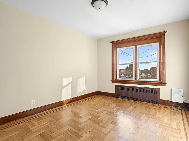 731 Anderson Ave #2 — Photo 12