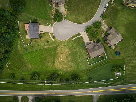 2nd image of 6204 Saskatchewan Dr