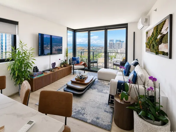 615 Keawe St #2006, Honolulu, HI 96813