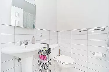 Rented by Living New York