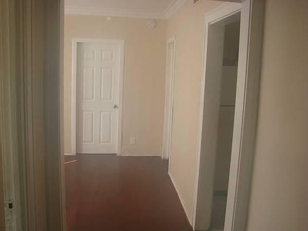 2nd image of 5500 W Le Moyne St #1