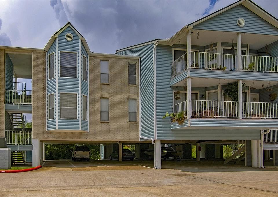 1st image of 18617 Egret Bay Blvd APT 1002