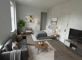243 E 26th St #3F, Brooklyn, NY 11226