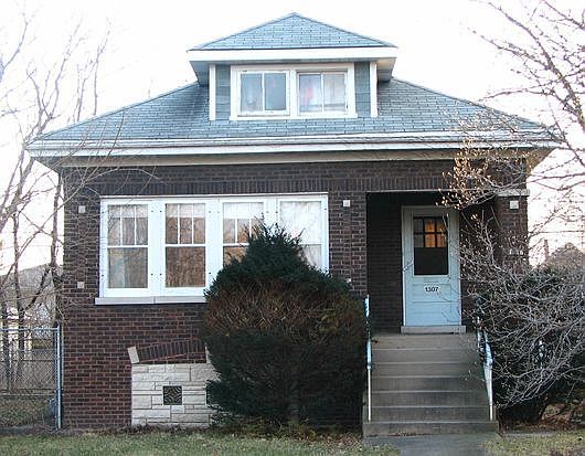 1st image of 1307 S 8th Ave