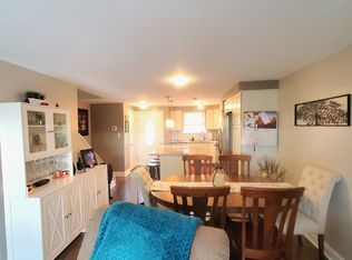 64 Chestnut Hls, New Hartford, NY 13413
