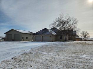 25004 Edgewood Ave, Elkader, IA 52043