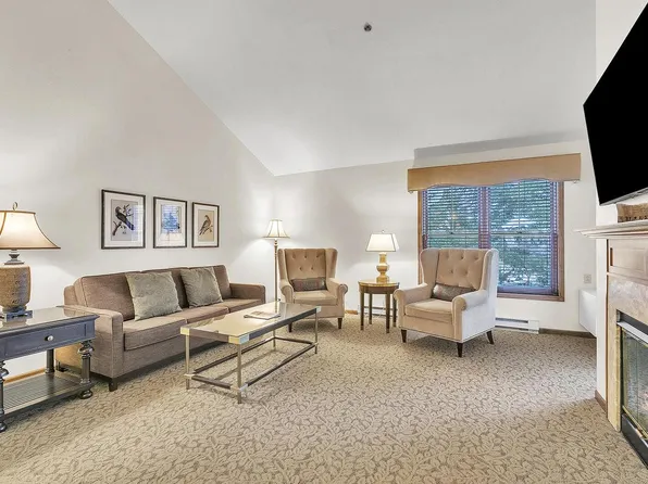 101 Osthoff AVENUE #433, Elkhart Lake, WI 53020